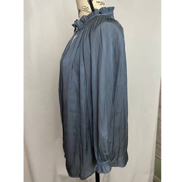 Carmen Marc Valvo Blue Gray Long Sleeve Ruffle V Neck Blouse XS - Picture 4 of 8